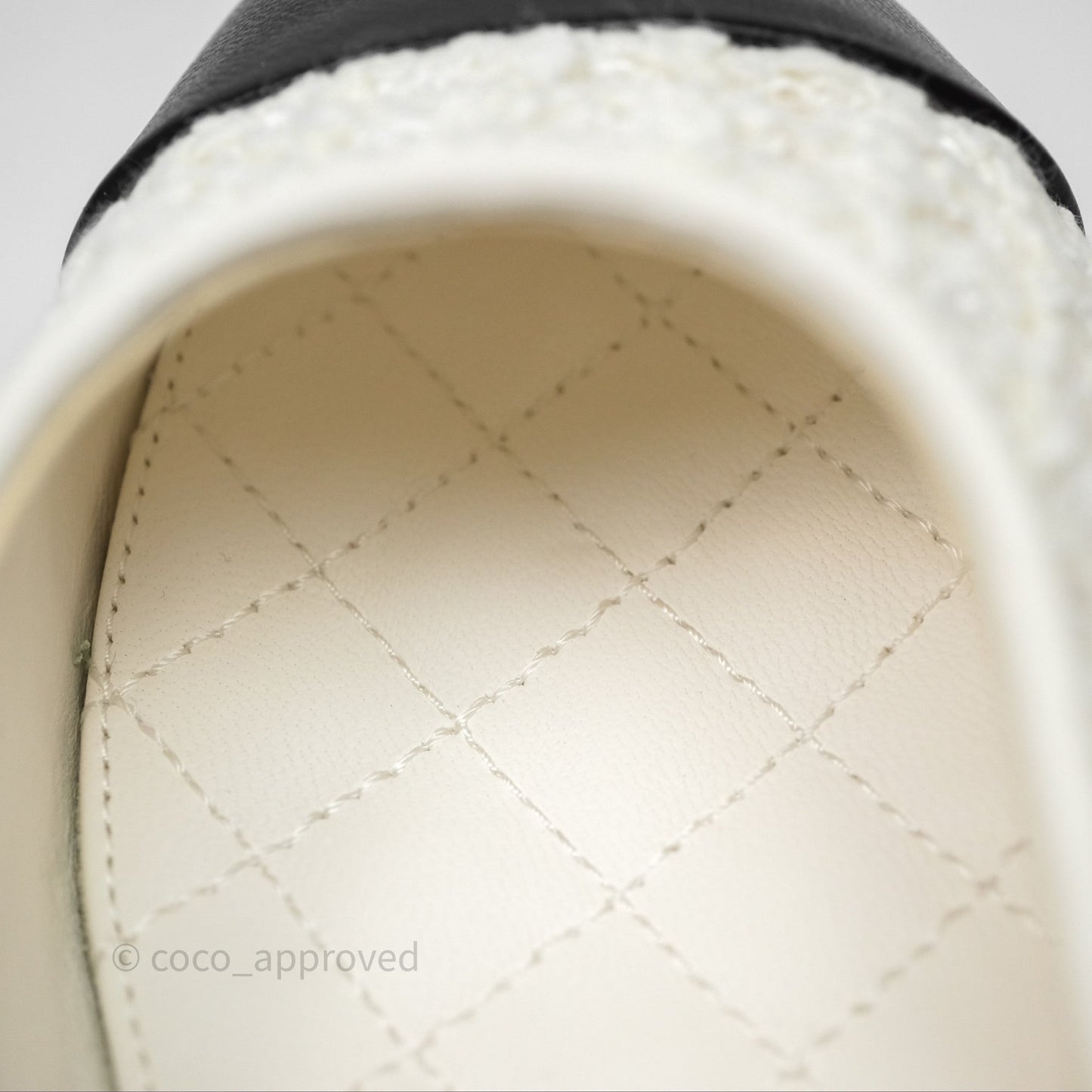 Chanel Ankle Pearl Flat Ballerinas White/ Black Tweed Lambskin Size 35.5