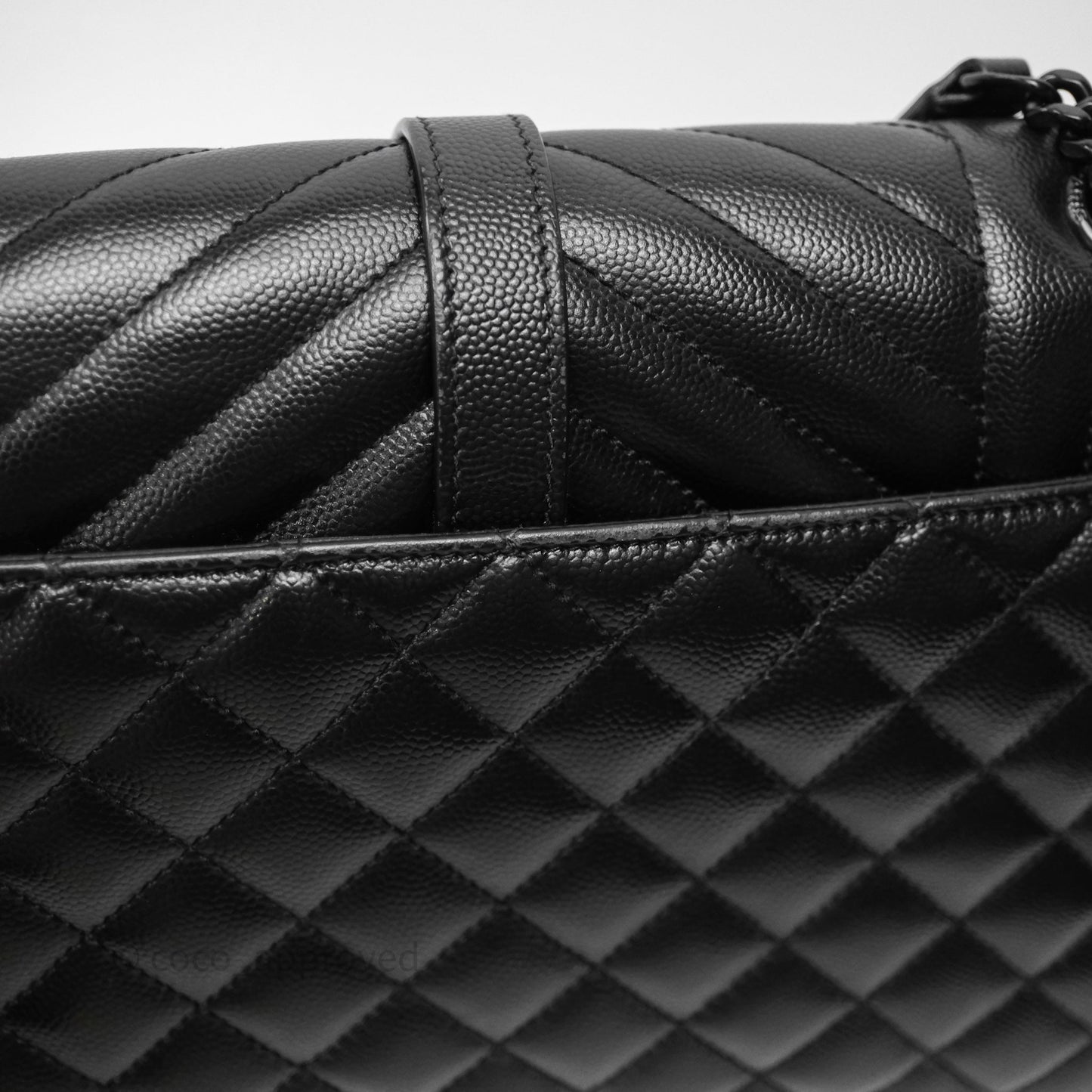 Saint Laurent Envelope Medium So Black Caviar