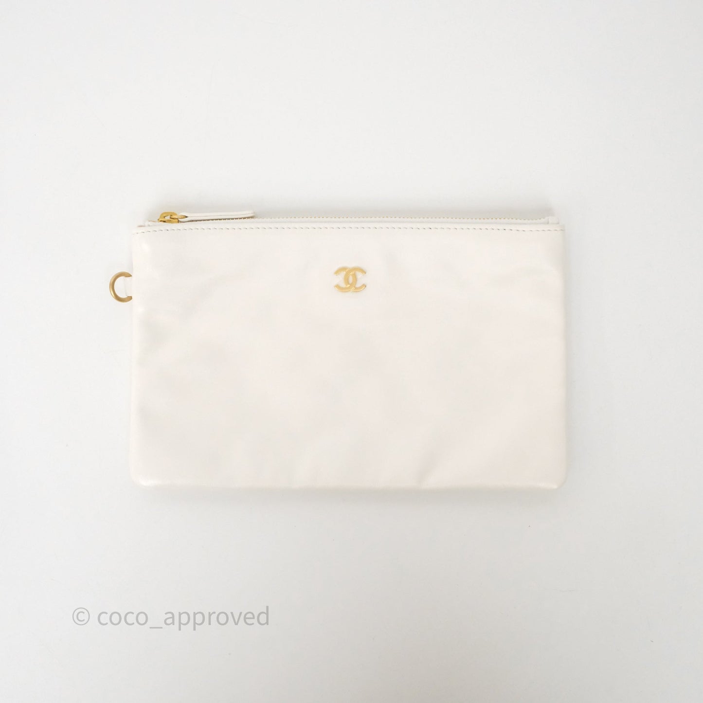 Chanel 22 Small White Shiny Crumpled Calfskin Aged Gold Hardware