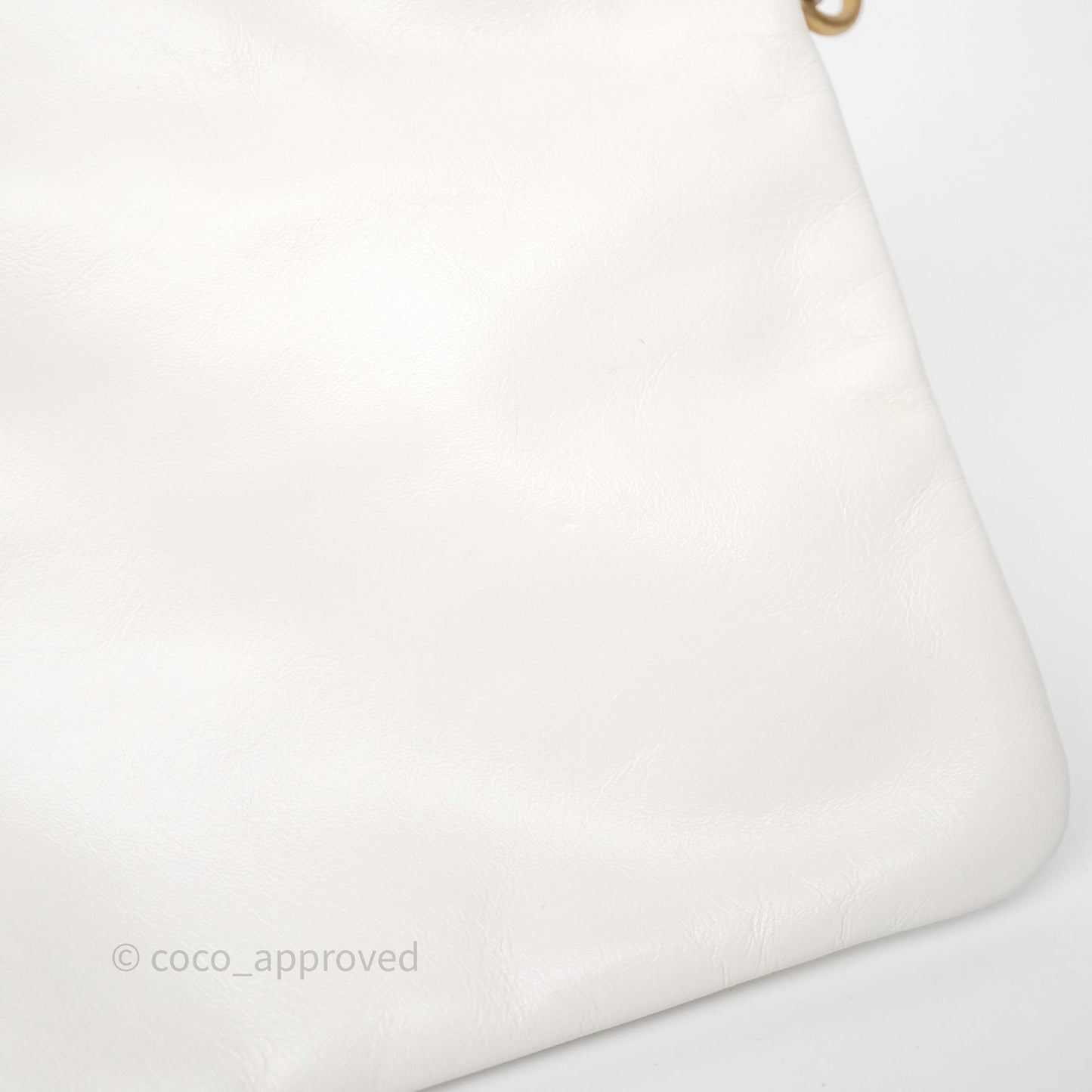 Chanel 22 Small White Shiny Crumpled Calfskin Aged Gold Hardware