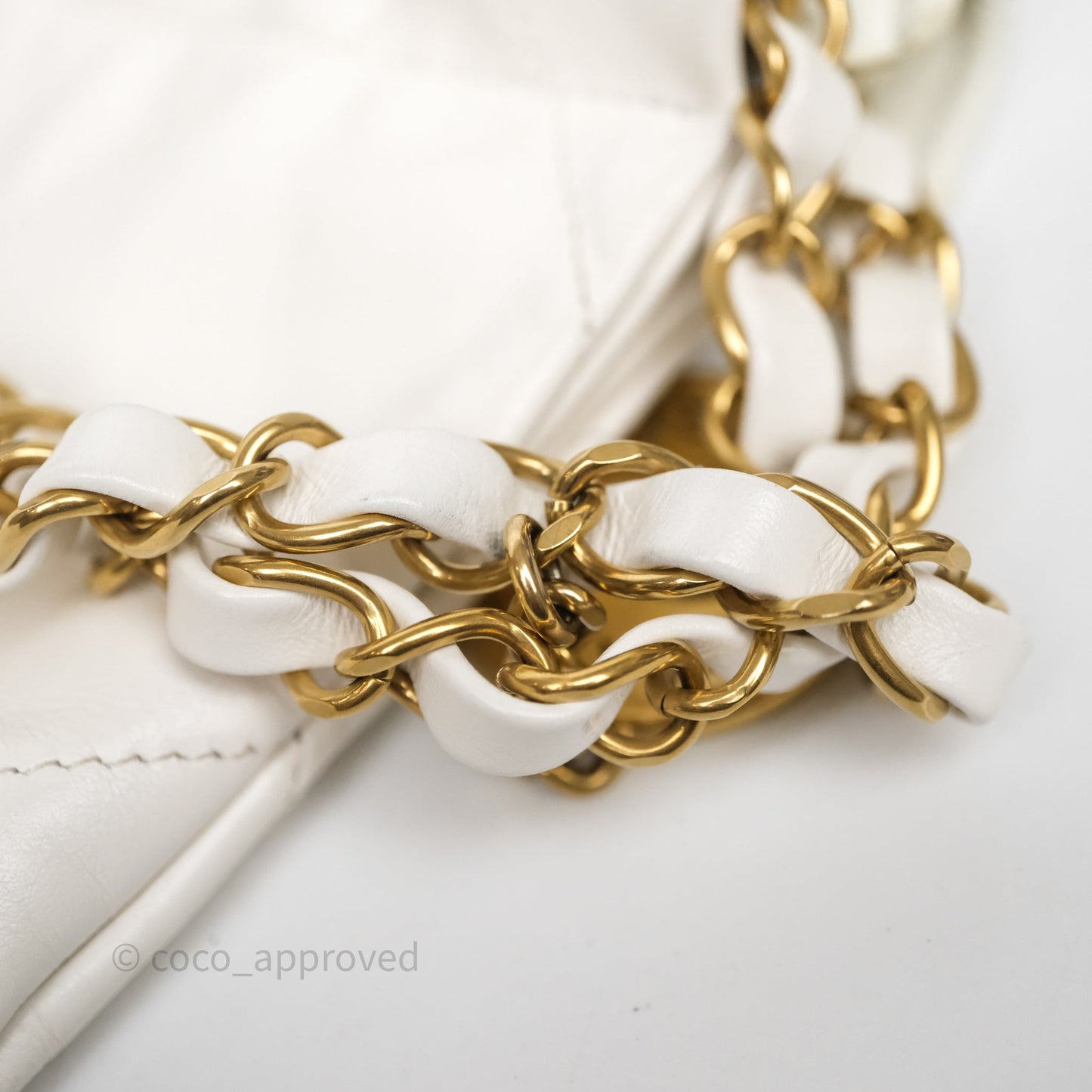 Chanel 22 Small White Shiny Crumpled Calfskin Aged Gold Hardware