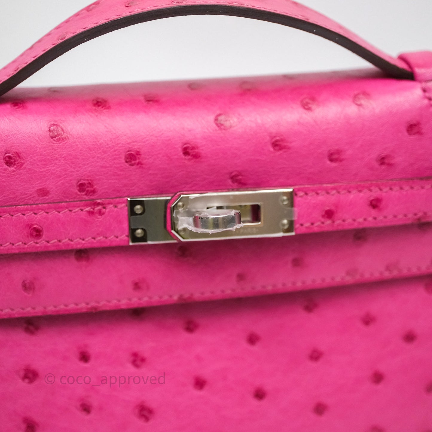 Hermès Kelly Pochette Clutch Rose Tyrien Ostrich Palladium Hardware