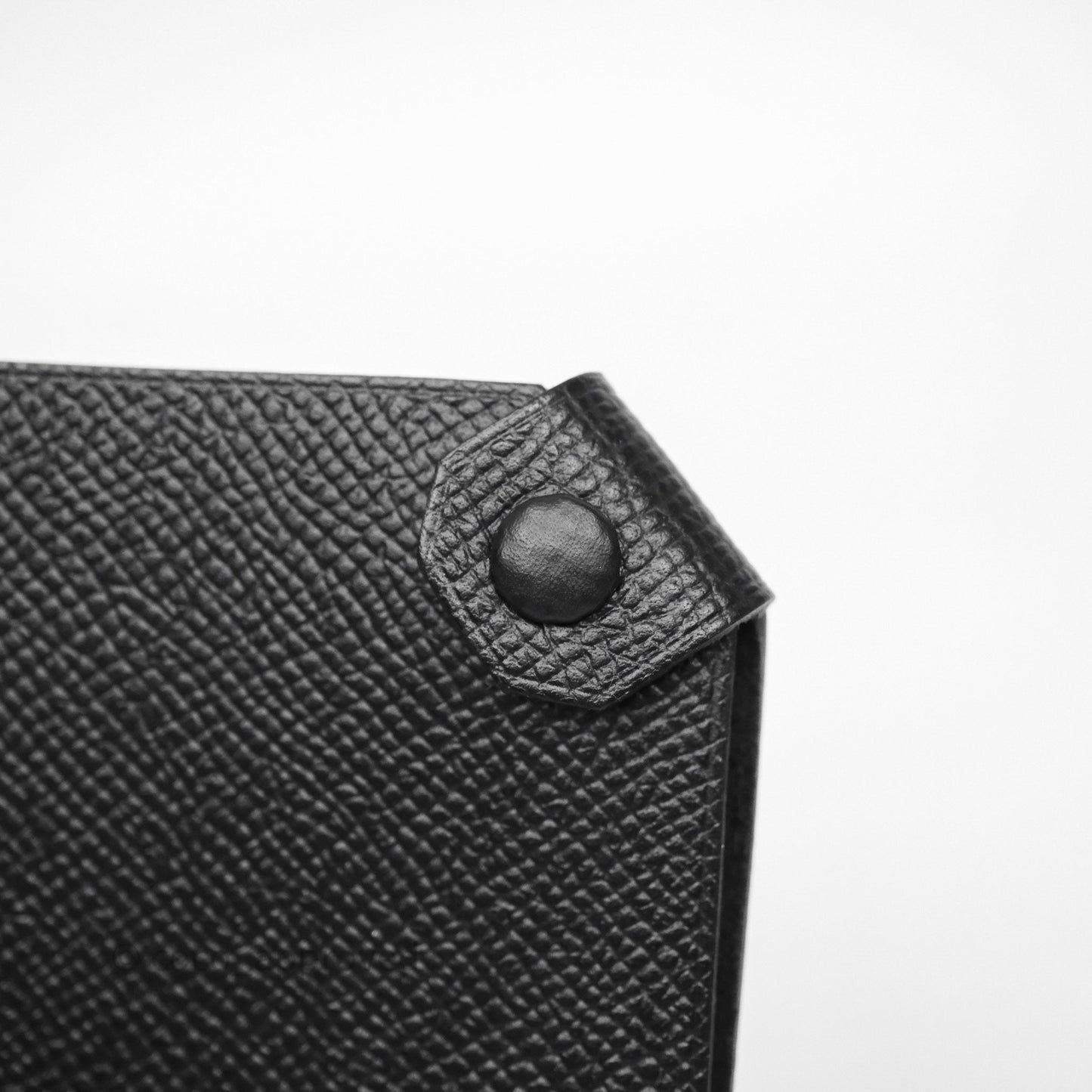 Hermès Tarmac Passport Holder Black Noir 89 Epsom
