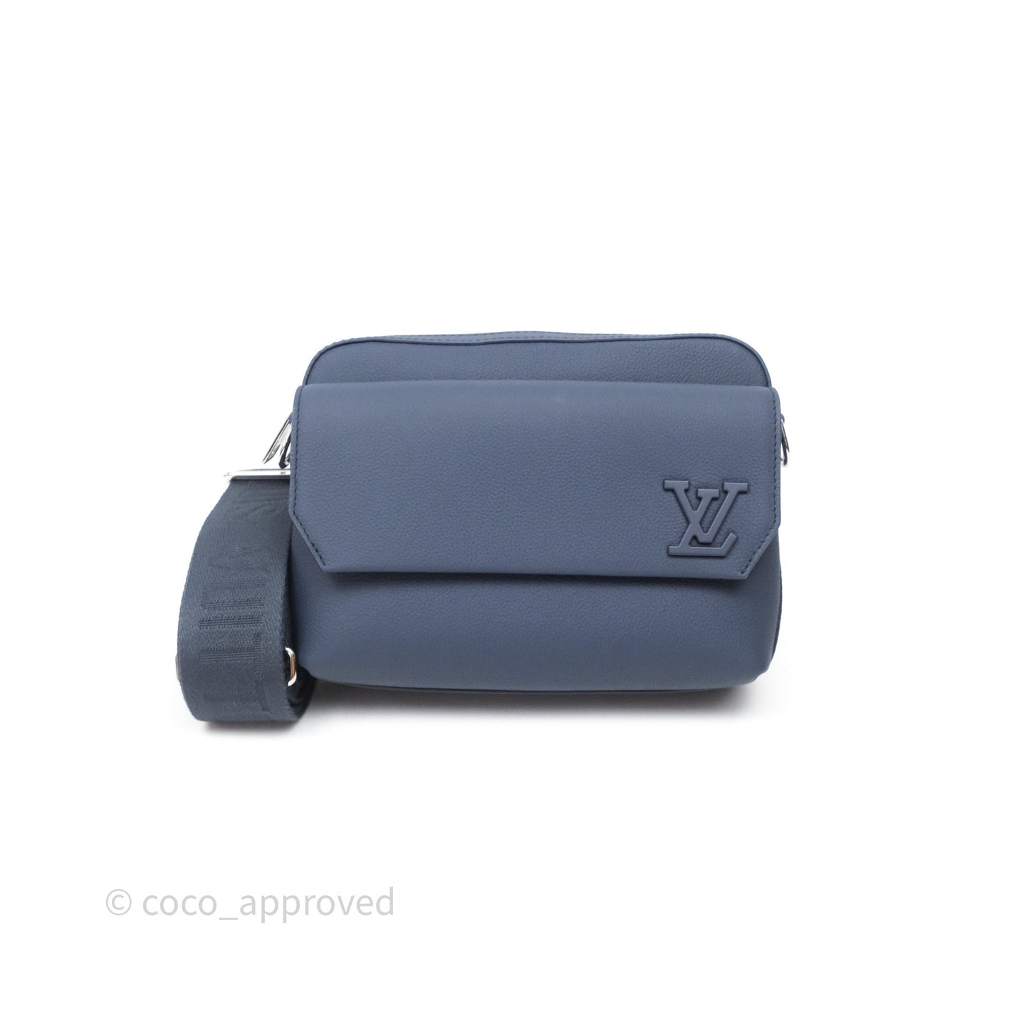 Louis Vuitton Fastline Messenger Blue