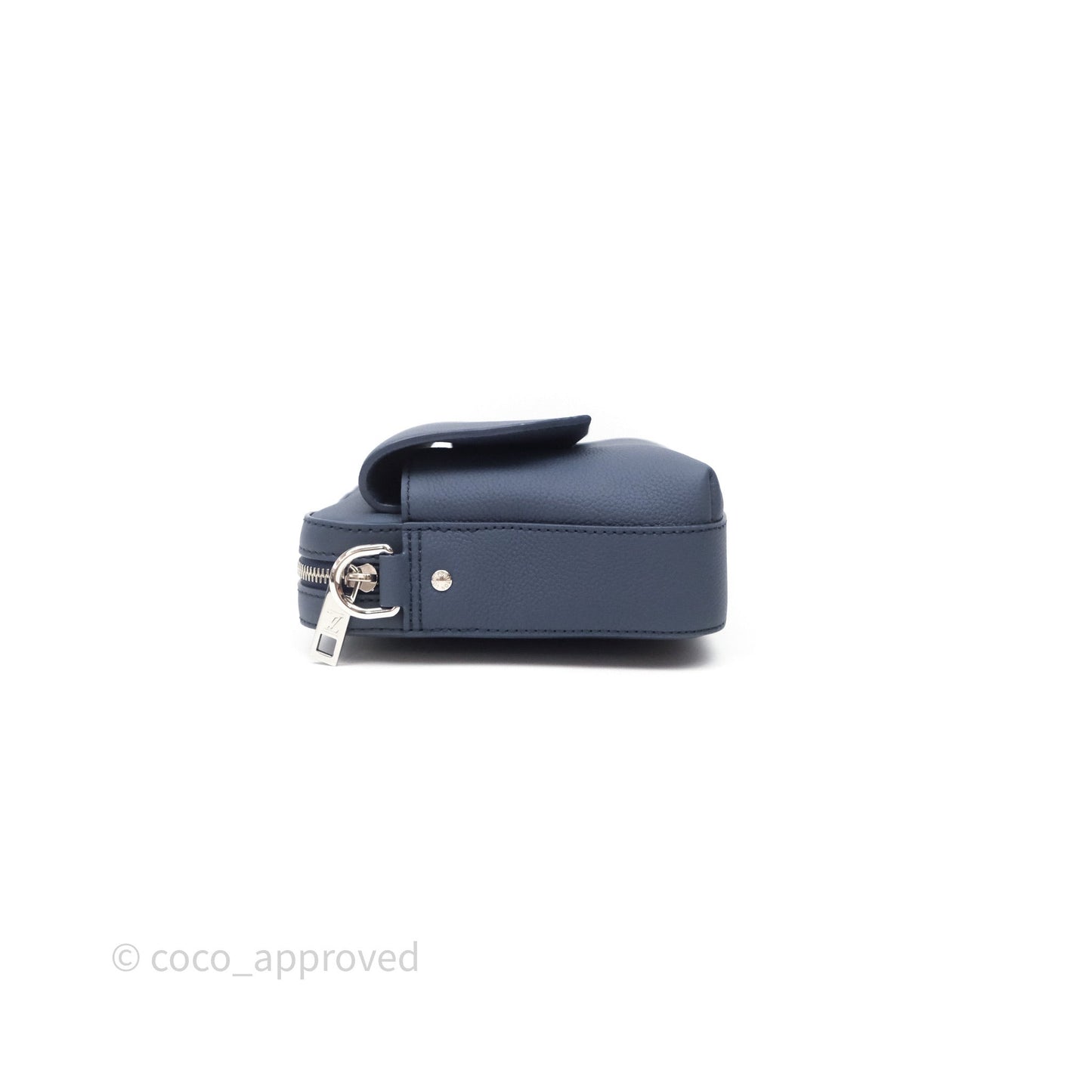Louis Vuitton Fastline Messenger Blue