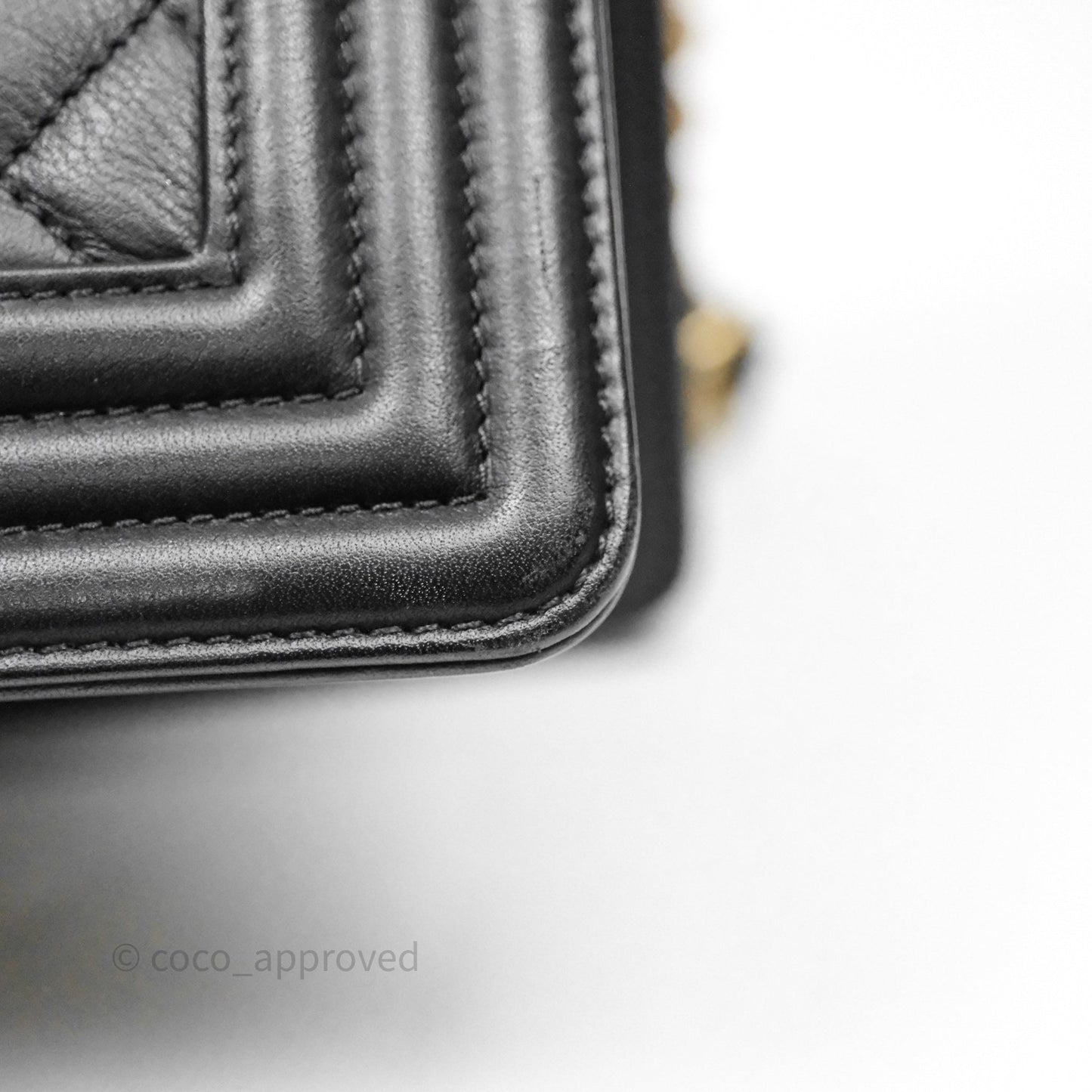 Chanel Medium Boy Quilted Black Calfskin Aged Gold Hardware