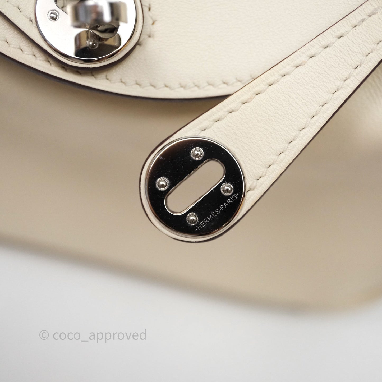 Hermes Mini Lindy Veau Swift Nata I2/ Sesame 2S Palladium Hardware