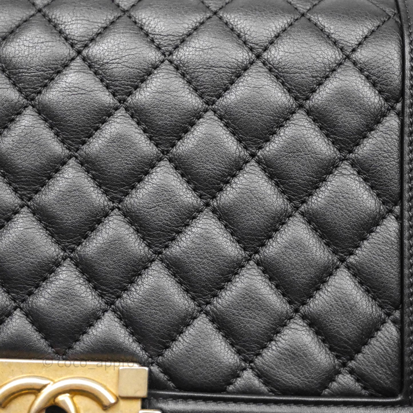 Chanel Medium Boy Quilted Black Calfskin Aged Gold Hardware