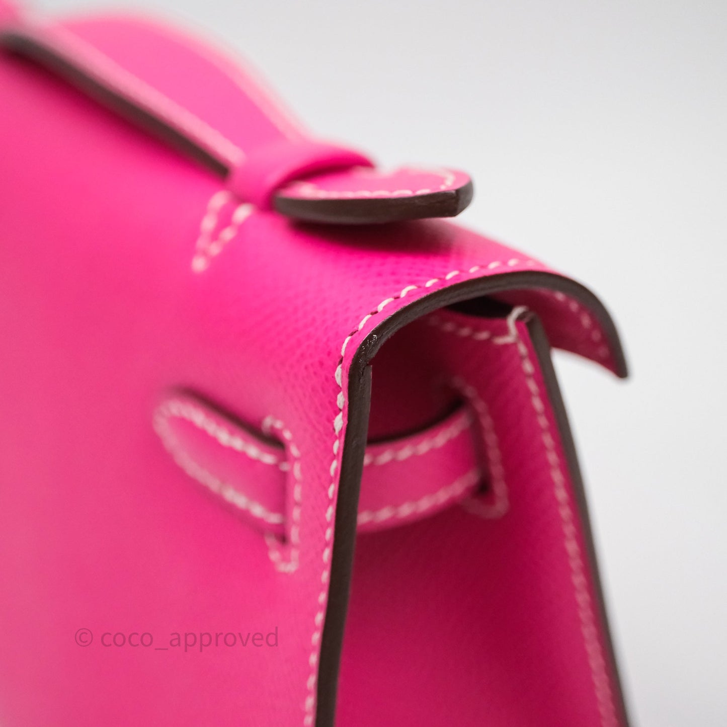 Hermès Kelly Pochette Clutch Rose Tyrien Epsom Gold Hardware