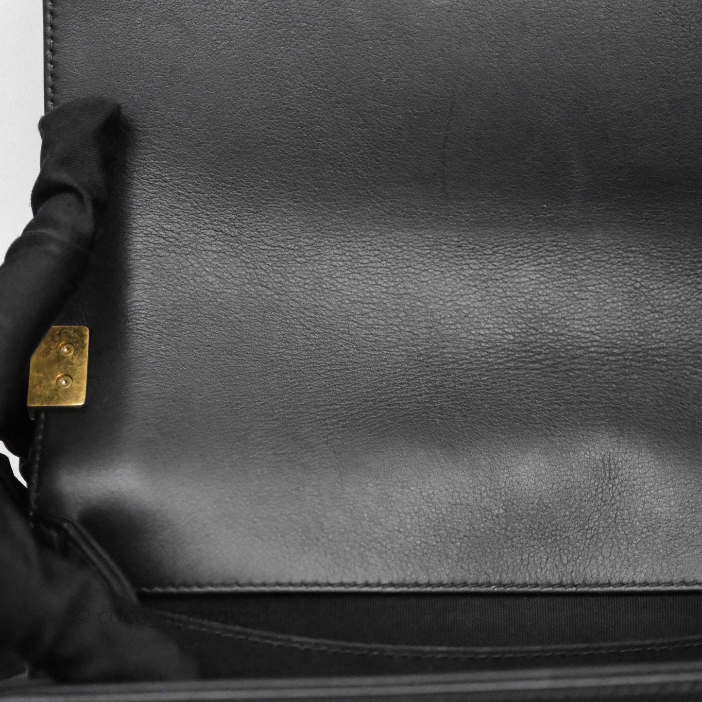 Chanel Medium Boy Quilted Black Calfskin Aged Gold Hardware