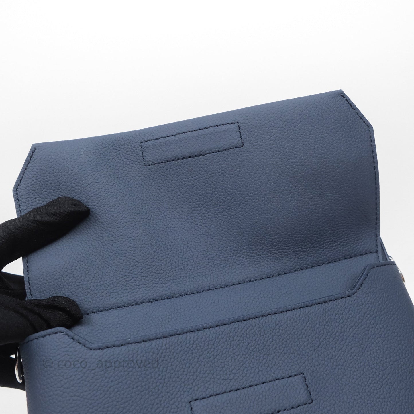 Louis Vuitton Fastline Messenger Blue