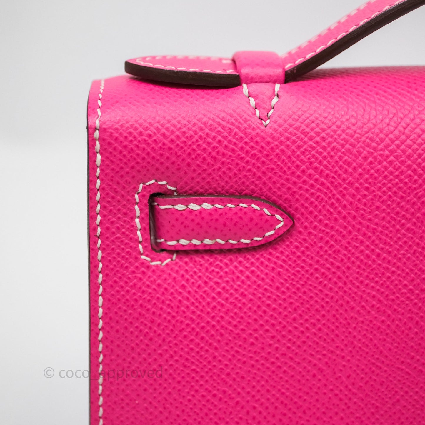 Hermès Kelly Pochette Clutch Rose Tyrien Epsom Gold Hardware