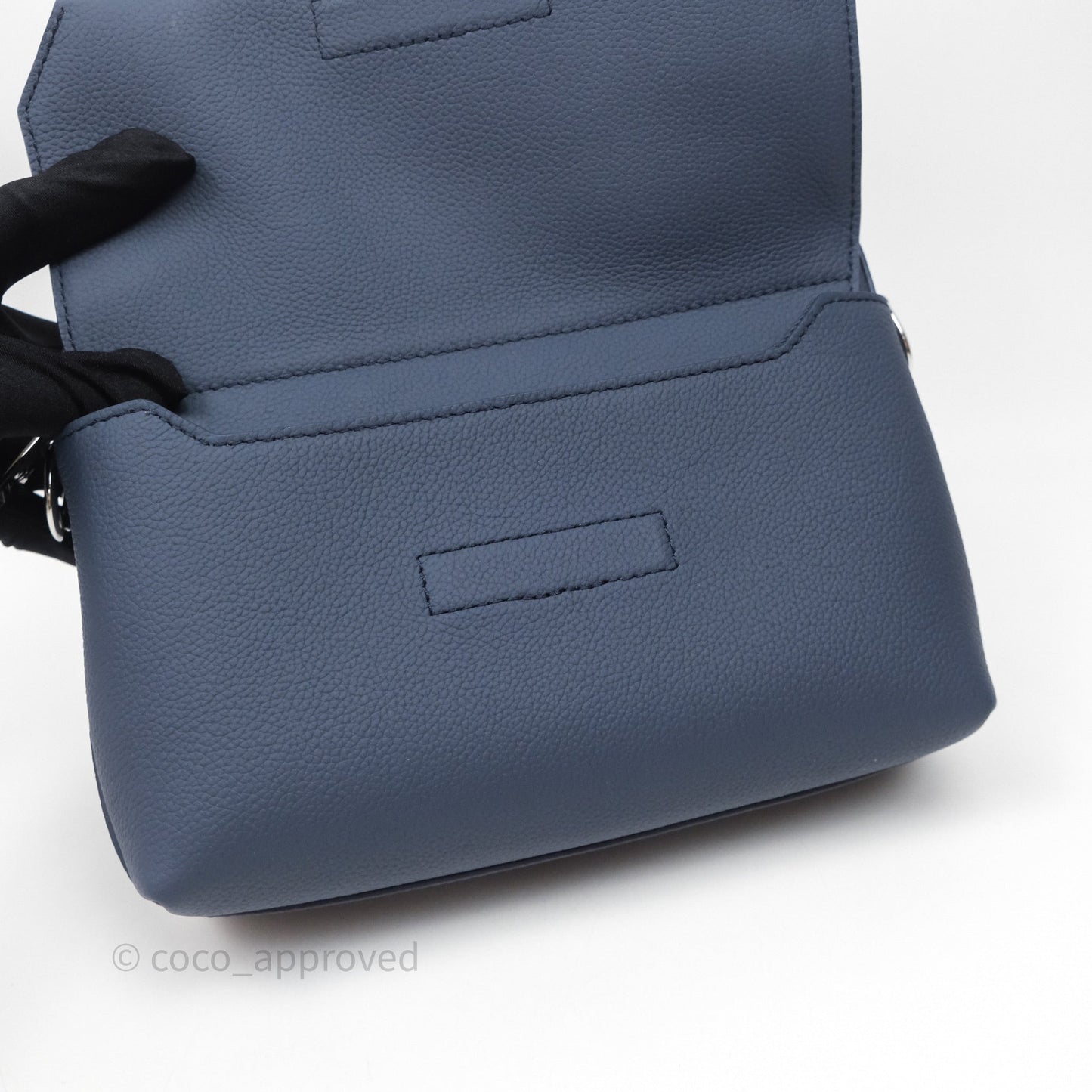 Louis Vuitton Fastline Messenger Blue