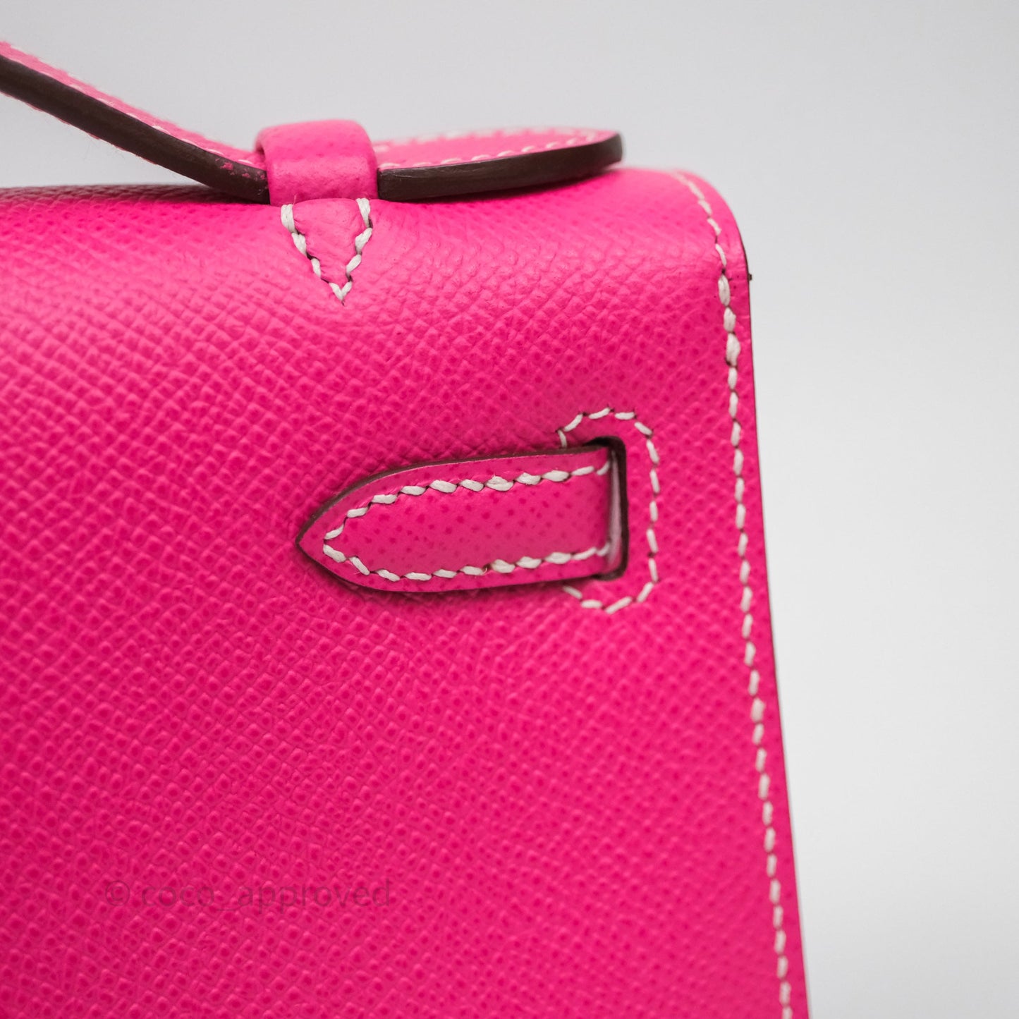 Hermès Kelly Pochette Clutch Rose Tyrien Epsom Gold Hardware