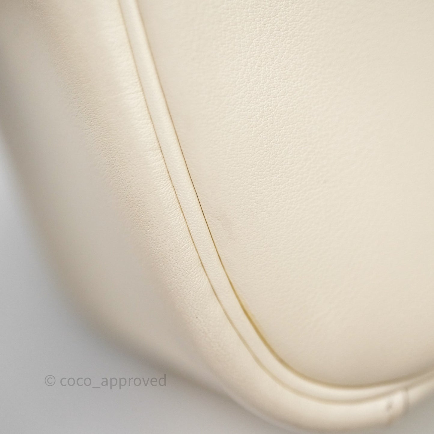 Hermes Mini Lindy Veau Swift Nata I2/ Sesame 2S Palladium Hardware