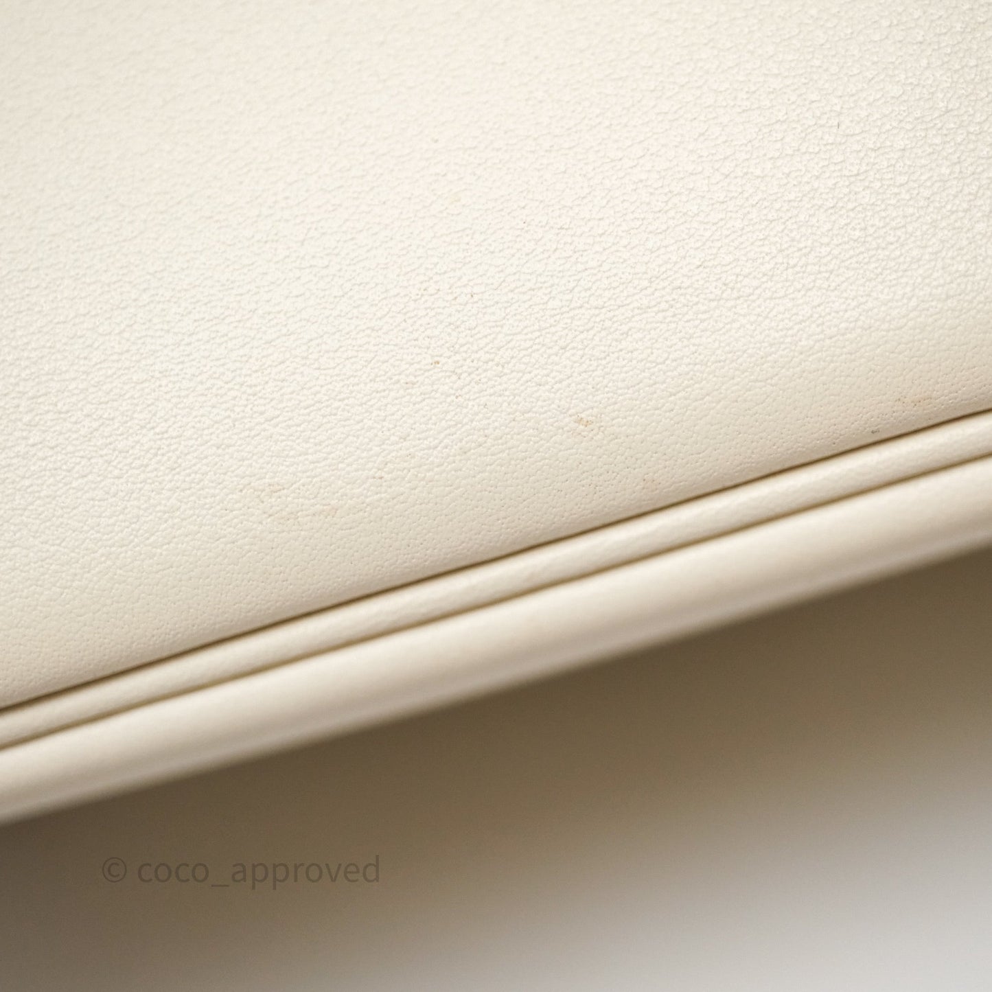 Hermes Mini Lindy Veau Swift Nata I2/ Sesame 2S Palladium Hardware