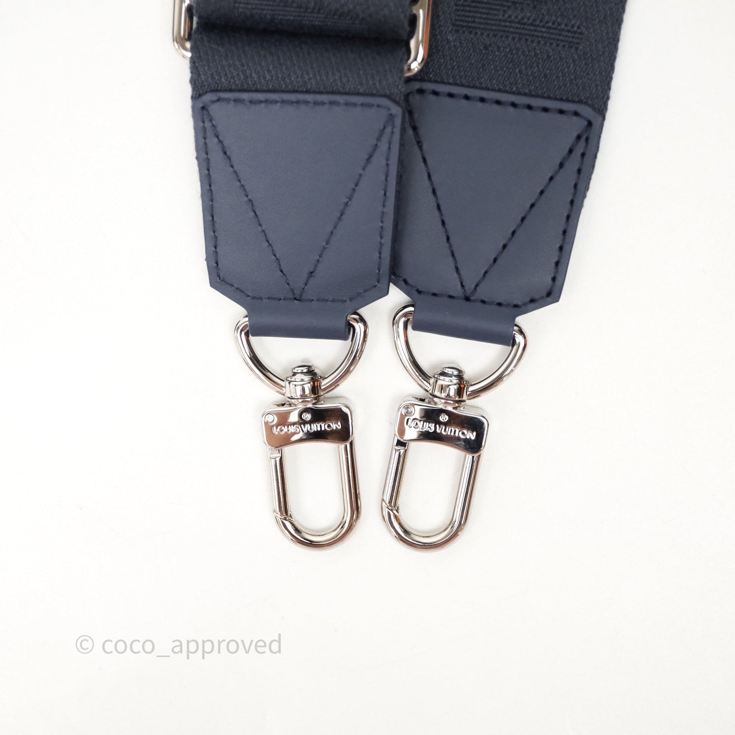 Louis Vuitton Fastline Messenger Blue