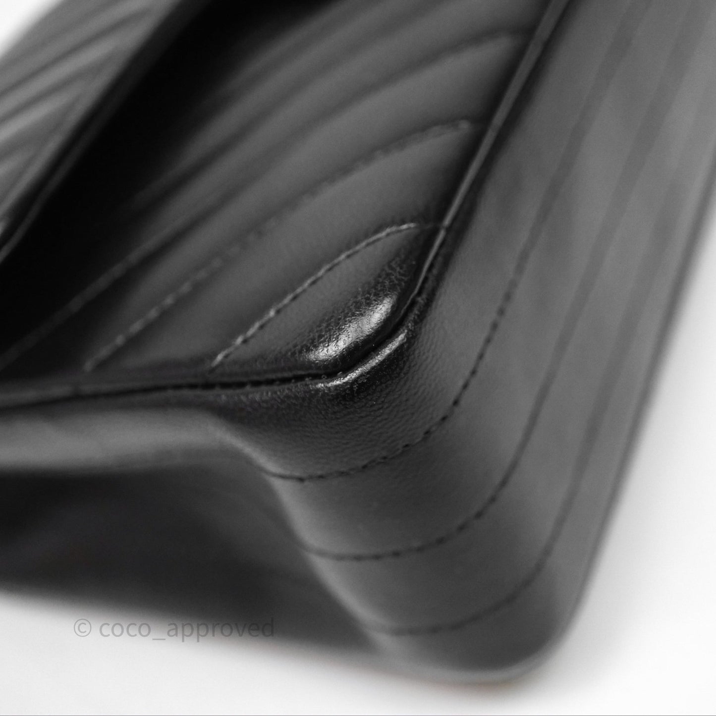 Chanel Small Flap Chevron Black lambskin Silver Hardware