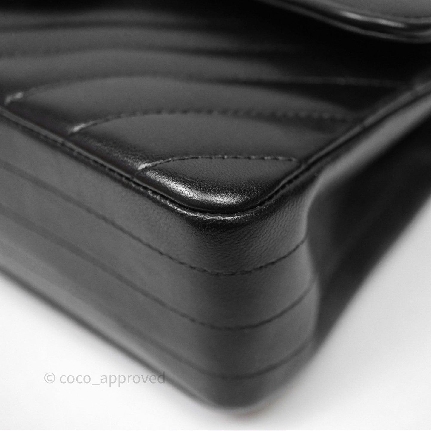 Chanel Small Flap Chevron Black lambskin Silver Hardware