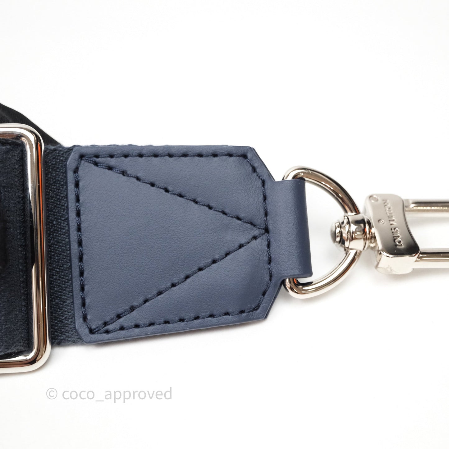 Louis Vuitton Fastline Messenger Blue