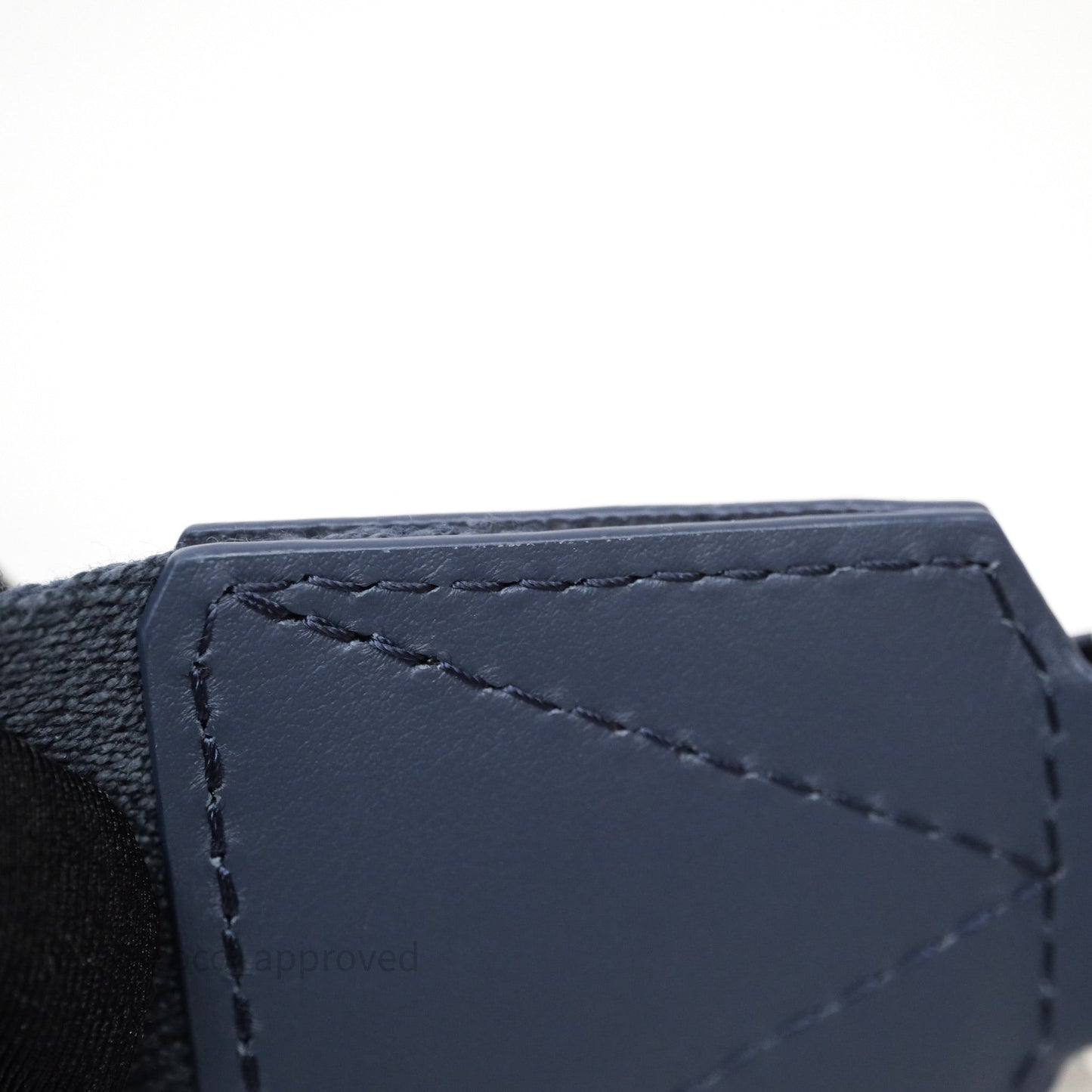 Louis Vuitton Fastline Messenger Blue