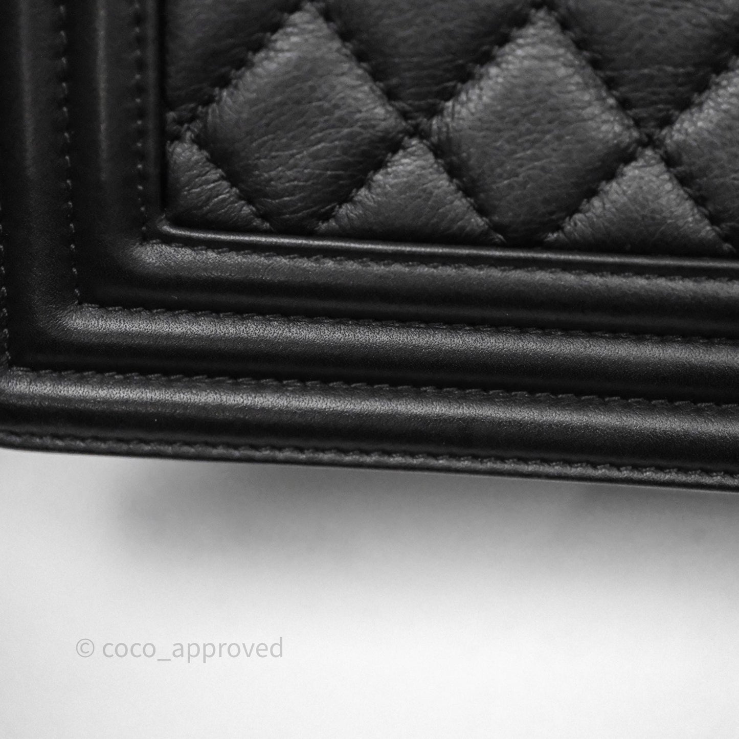 Chanel Medium Boy Quilted Black Calfskin Aged Gold Hardware