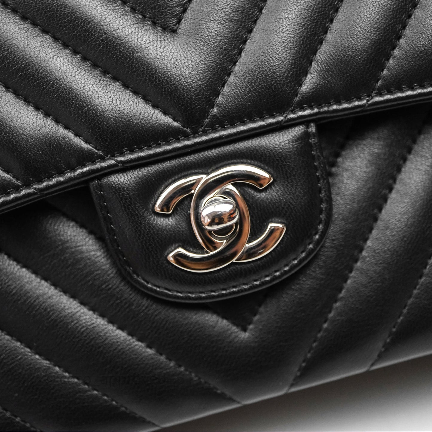 Chanel Small Flap Chevron Black lambskin Silver Hardware