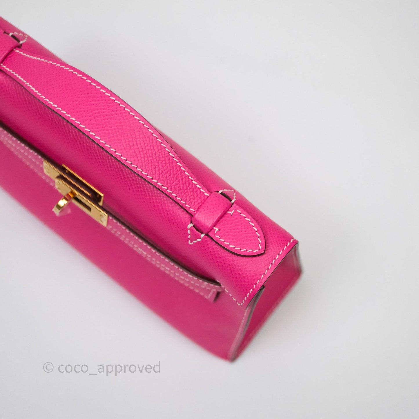 Hermès Kelly Pochette Clutch Rose Tyrien Epsom Gold Hardware