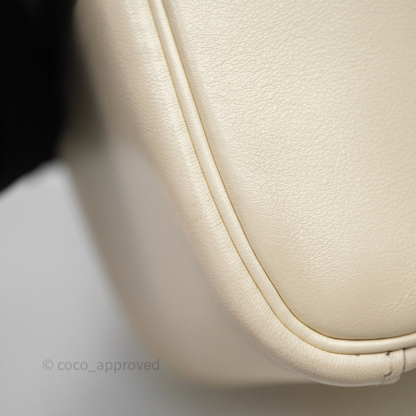 Hermes Mini Lindy Veau Swift Nata I2/ Sesame 2S Palladium Hardware
