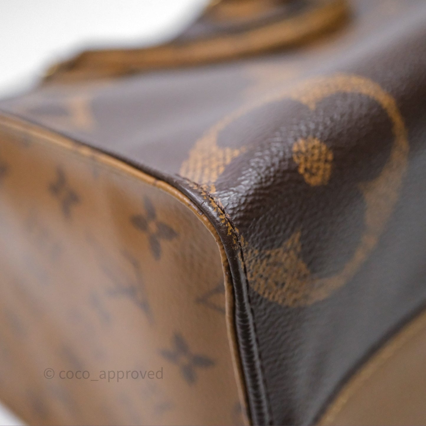 Louis Vuitton OnTheGo MM Reverse Monogram
