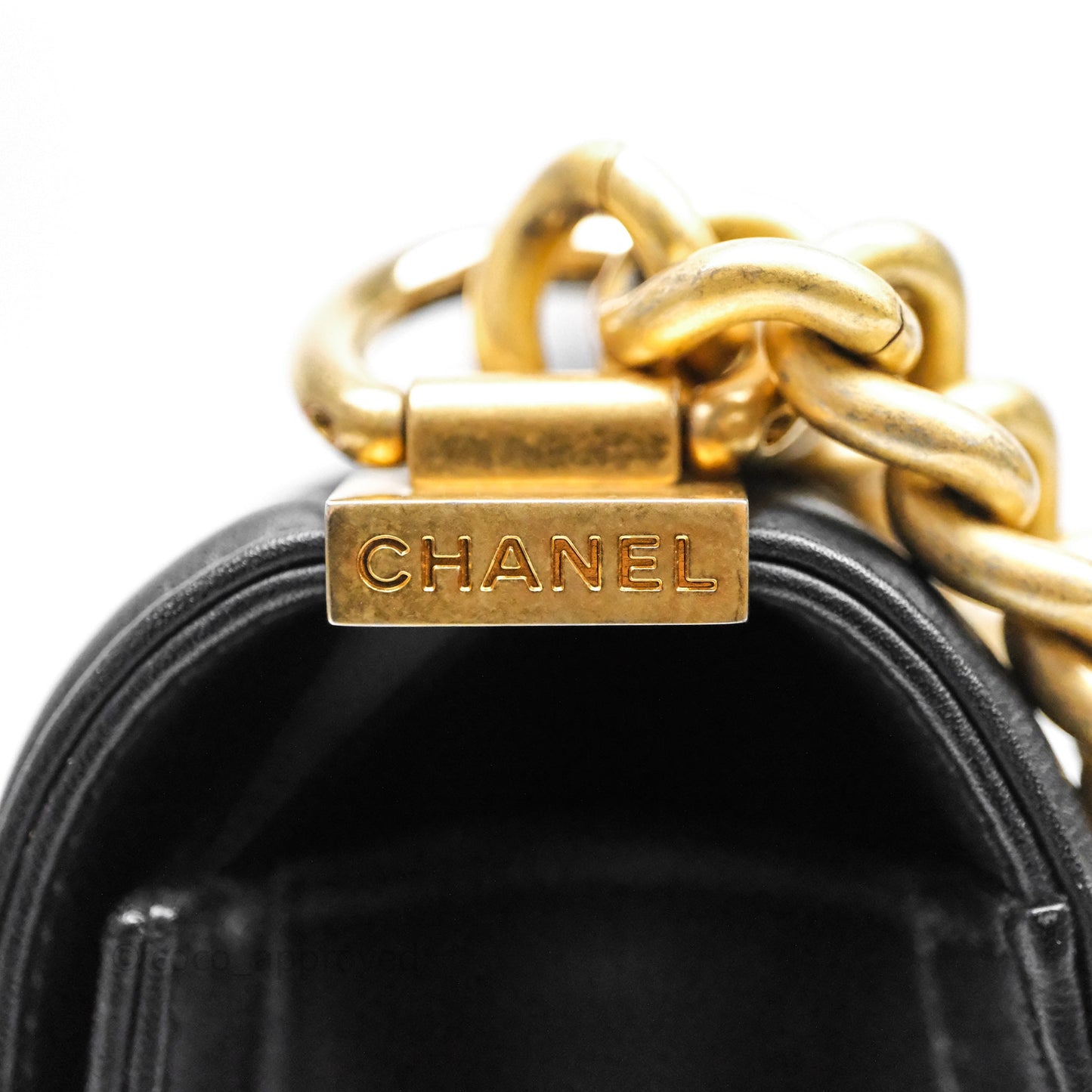 Chanel Medium Boy Quilted Black Calfskin Aged Gold Hardware