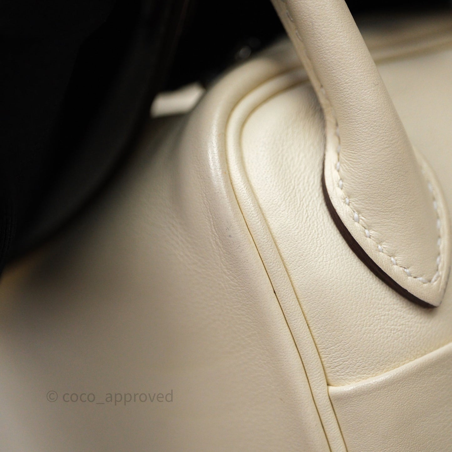 Hermes Mini Lindy Veau Swift Nata I2/ Sesame 2S Palladium Hardware