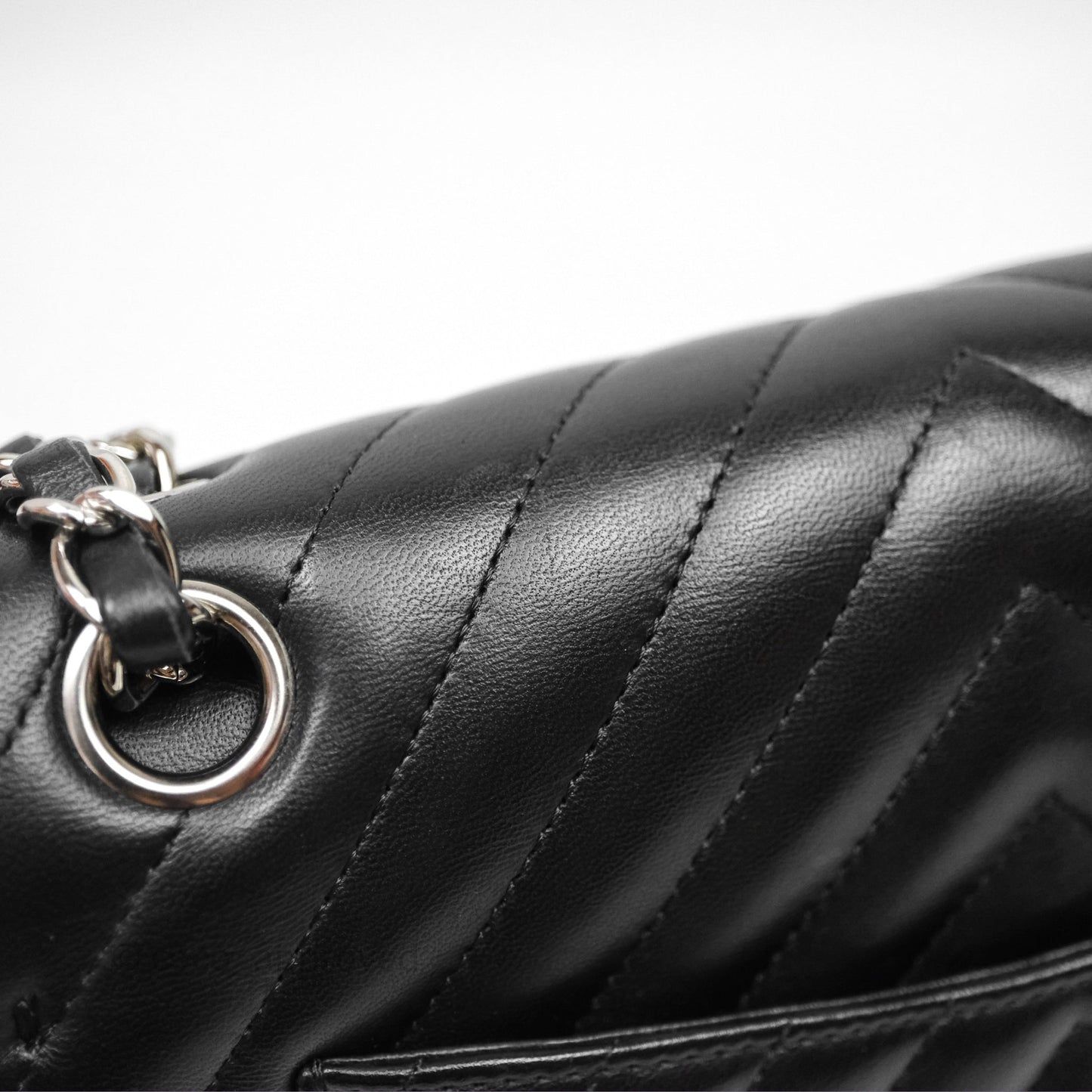 Chanel Small Flap Chevron Black lambskin Silver Hardware