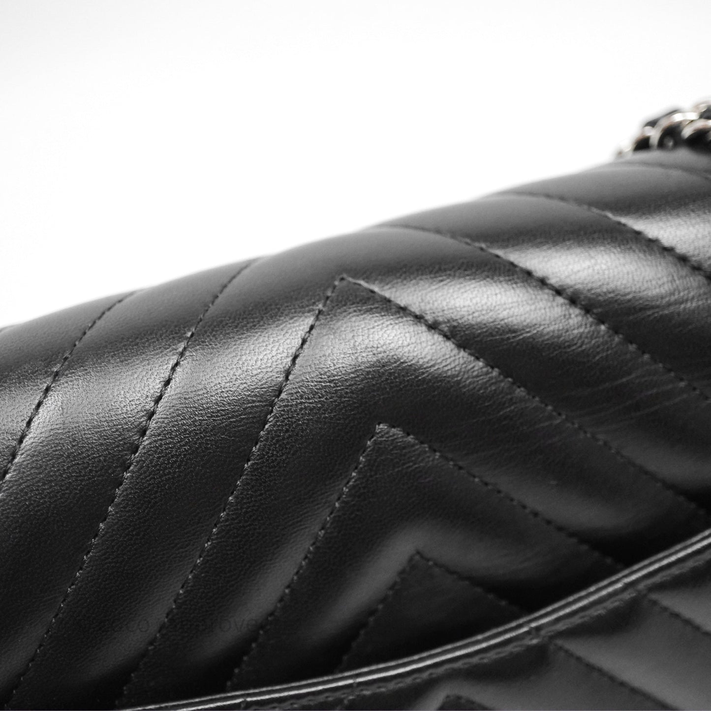 Chanel Small Flap Chevron Black lambskin Silver Hardware