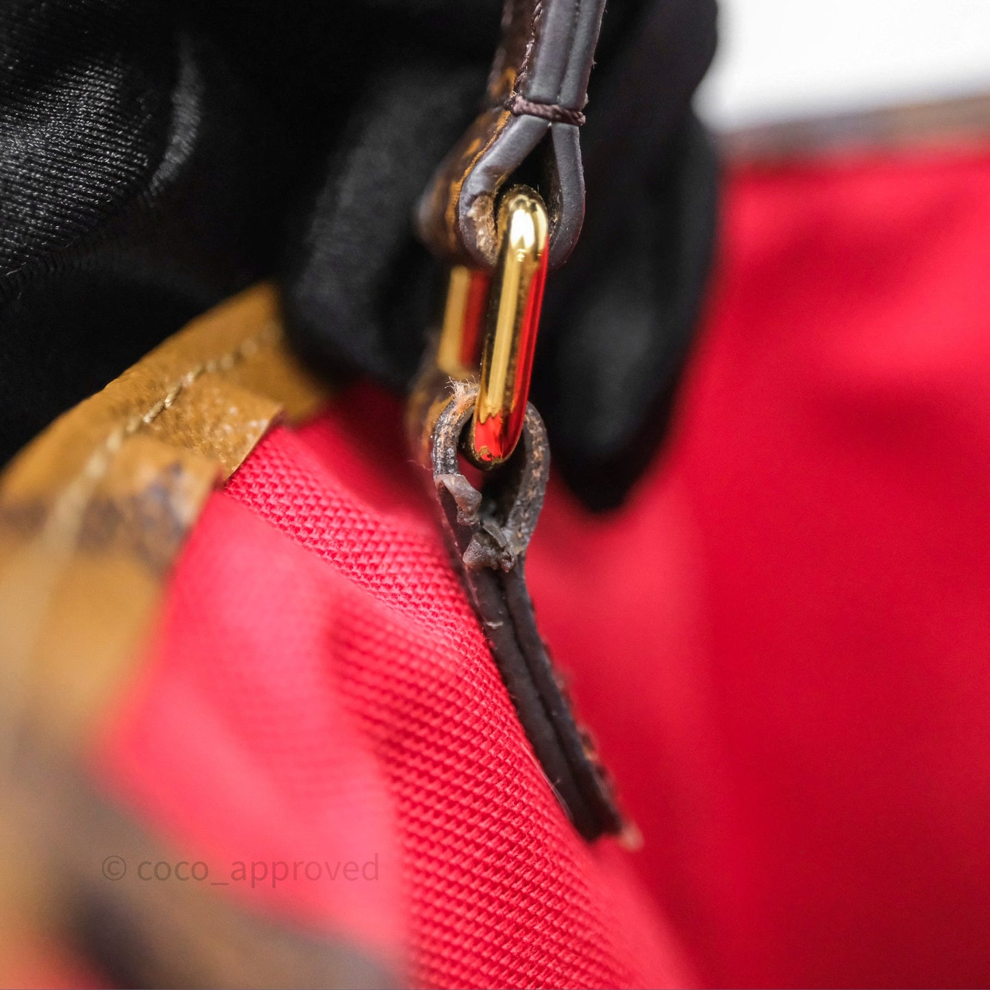 Louis Vuitton OnTheGo MM Reverse Monogram