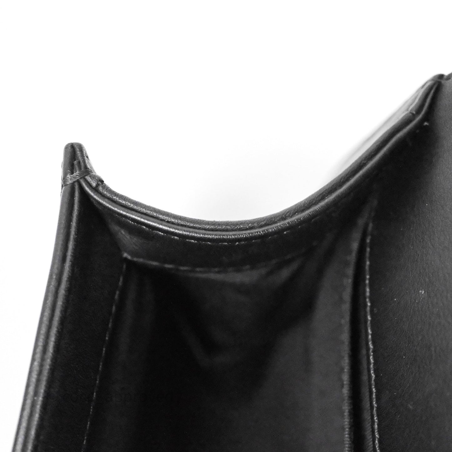 Chanel Medium Boy Quilted Black Calfskin Aged Gold Hardware