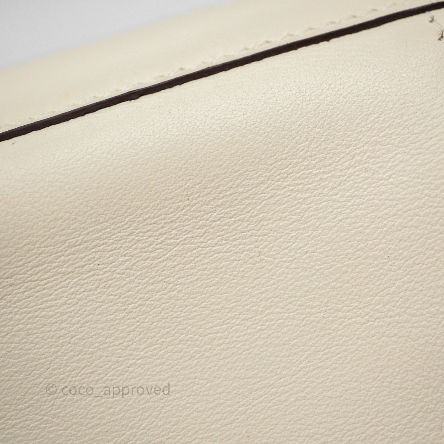 Hermes Mini Lindy Veau Swift Nata I2/ Sesame 2S Palladium Hardware