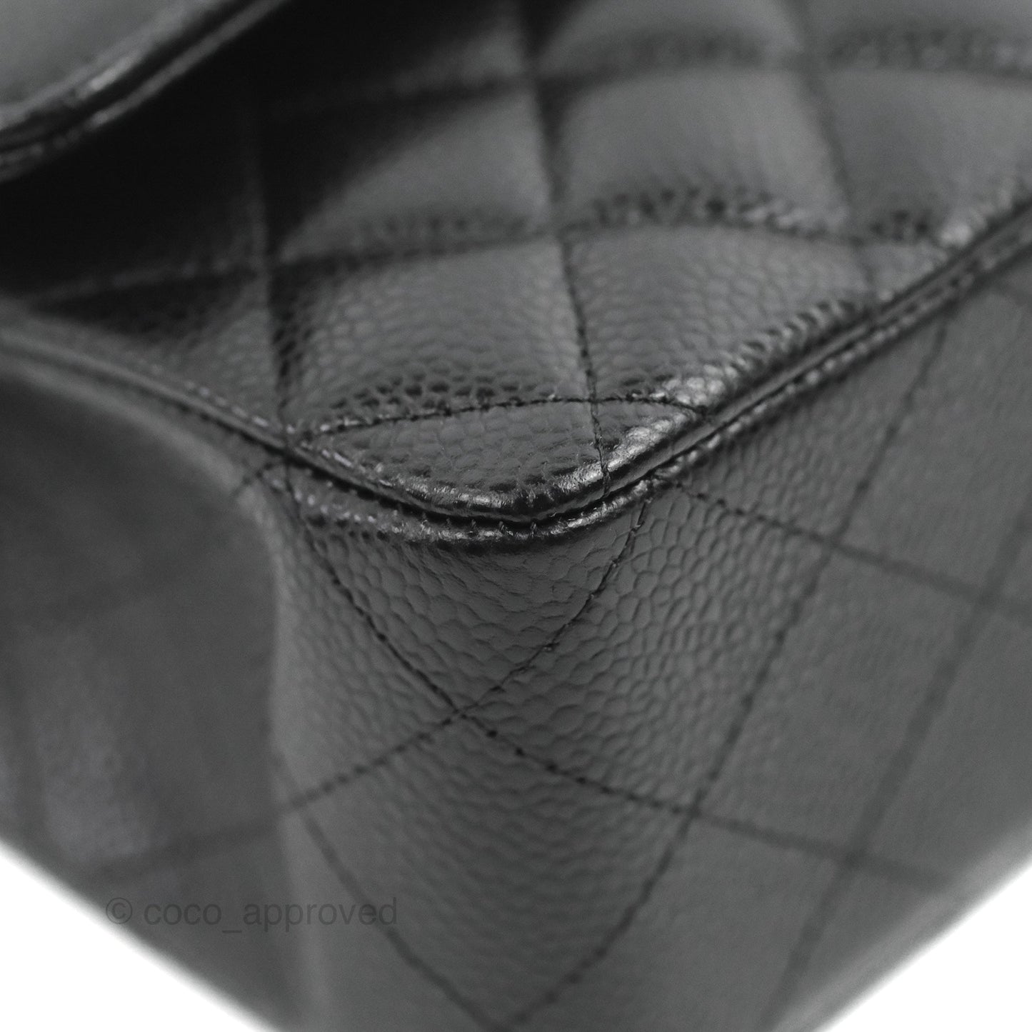 Chanel Classic M/L Medium Flap Quilted Black Caviar Gold Hardware