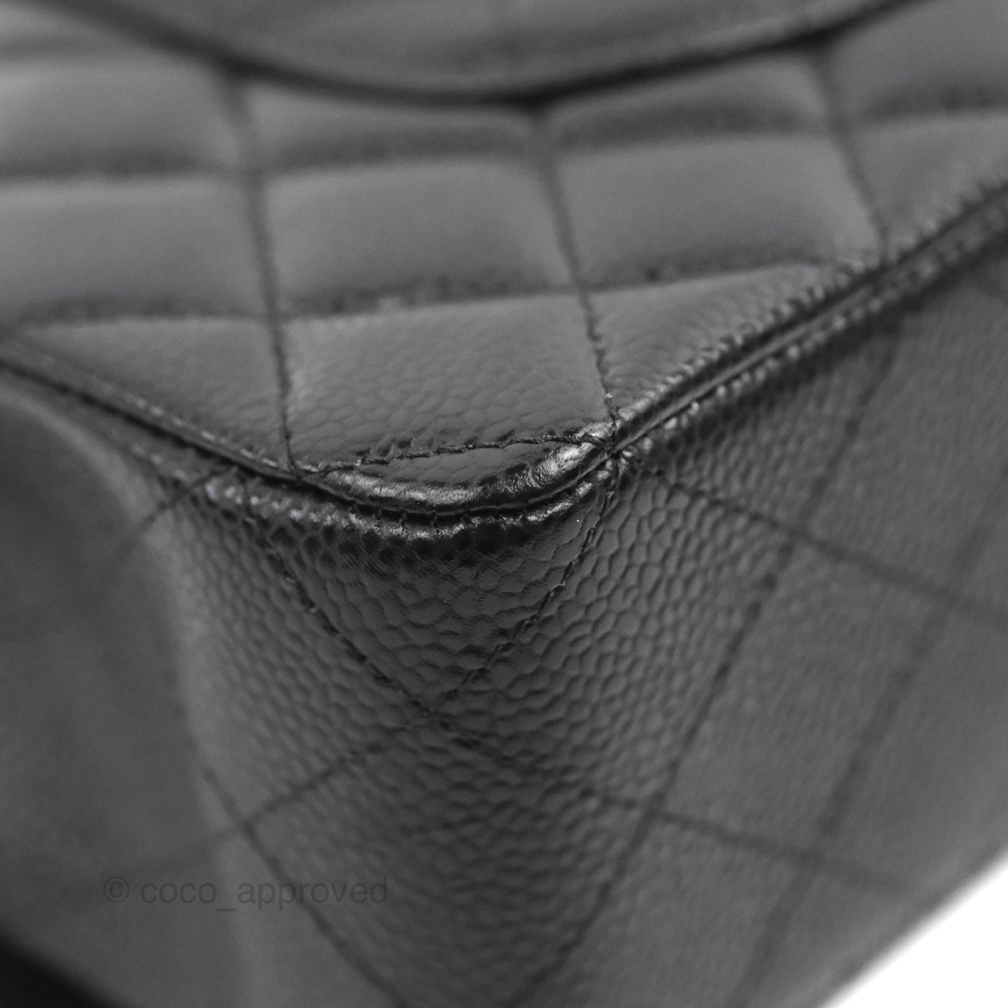 Chanel Classic M/L Medium Flap Quilted Black Caviar Gold Hardware