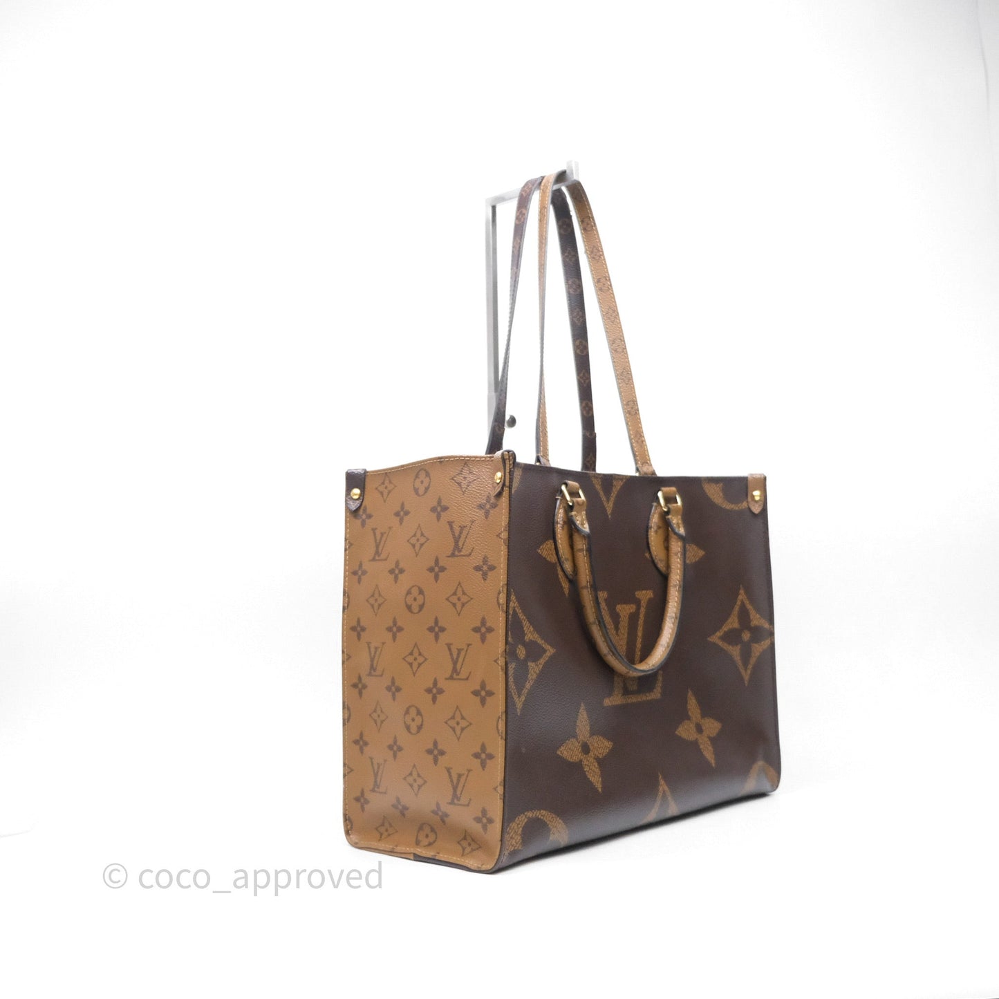 Louis Vuitton OnTheGo MM Reverse Monogram