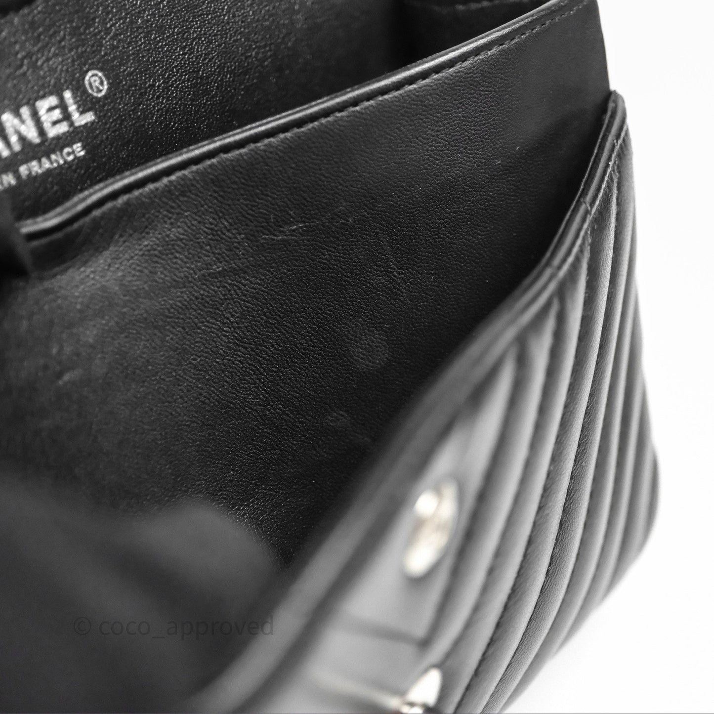 Chanel Small Flap Chevron Black lambskin Silver Hardware