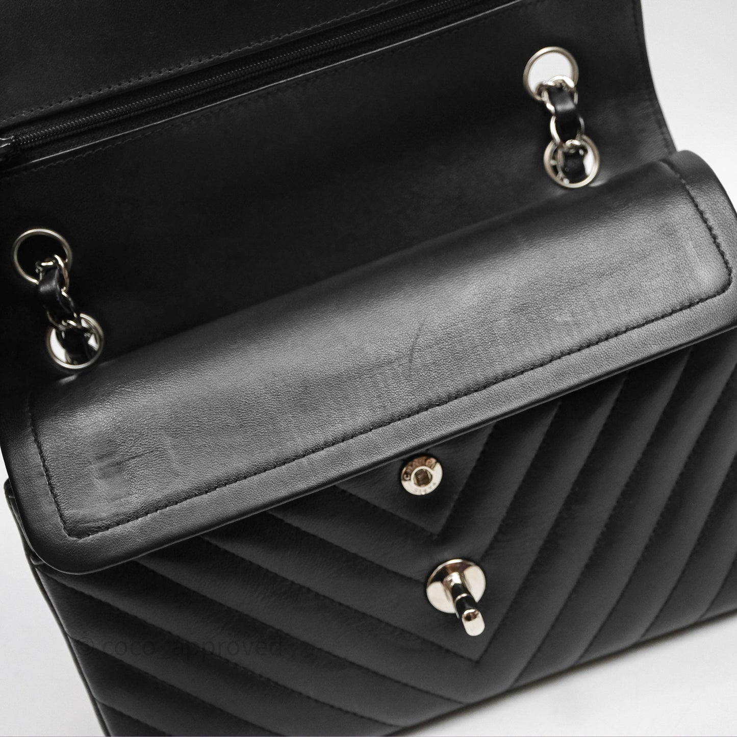 Chanel Small Flap Chevron Black lambskin Silver Hardware