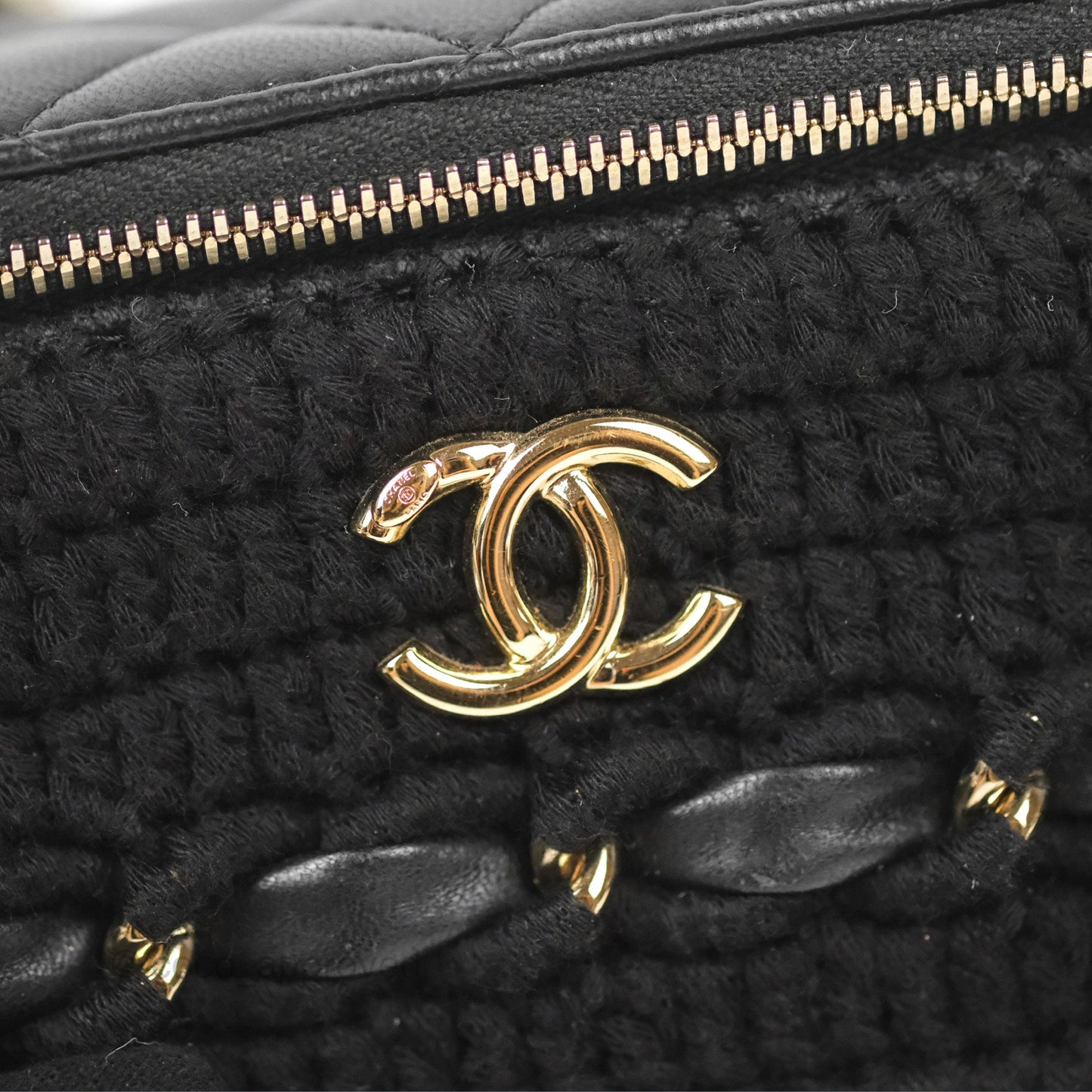 Chanel Vanity with Chain Crochet Black Lambskin Gold Hardware