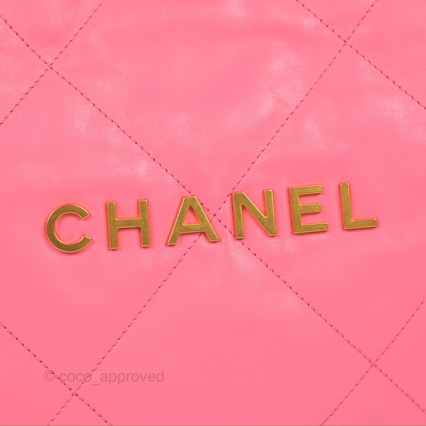 Chanel 22 Small Pink Shiny Calfskin Aged Gold Hardware