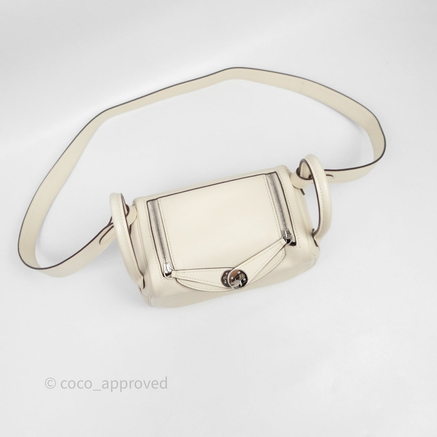 Hermes Mini Lindy Veau Swift Nata I2/ Sesame 2S Palladium Hardware