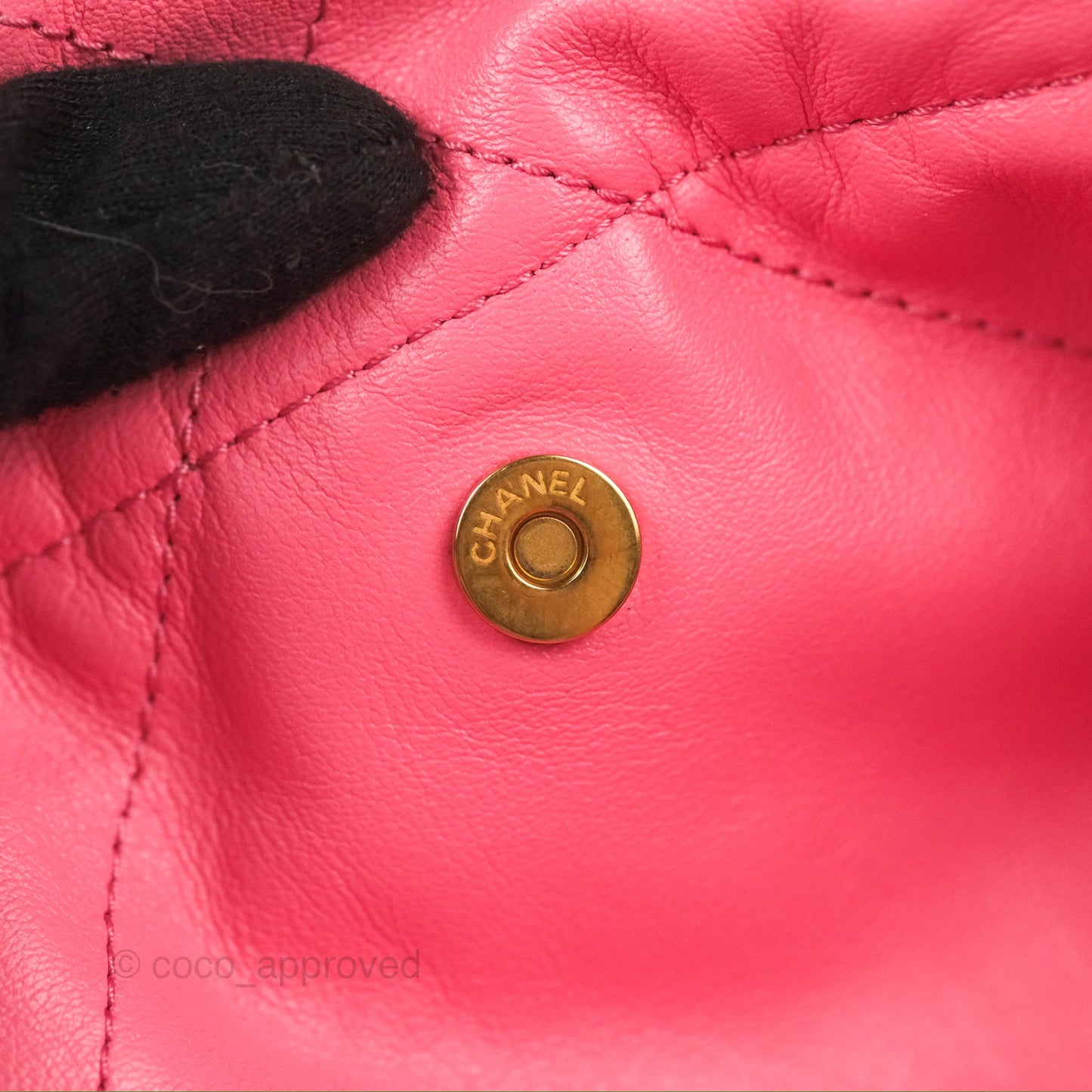Chanel 22 Small Pink Shiny Calfskin Aged Gold Hardware