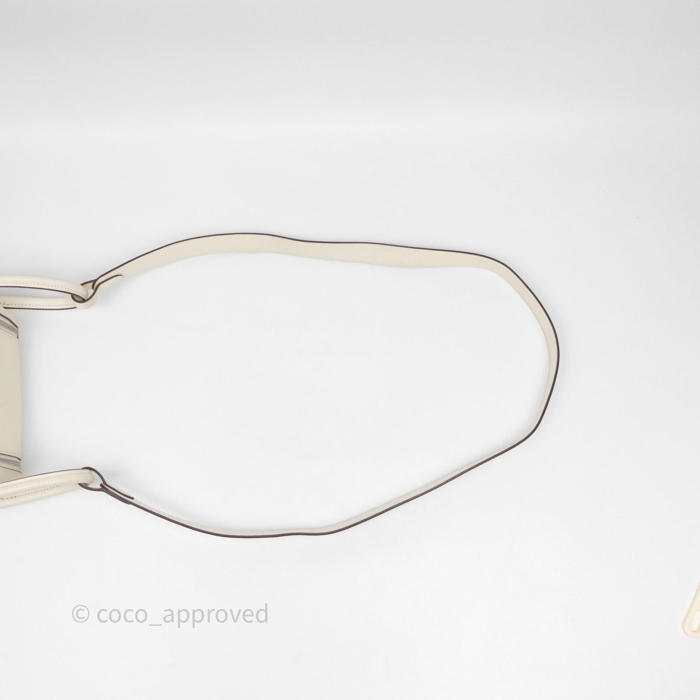 Hermes Mini Lindy Veau Swift Nata I2/ Sesame 2S Palladium Hardware