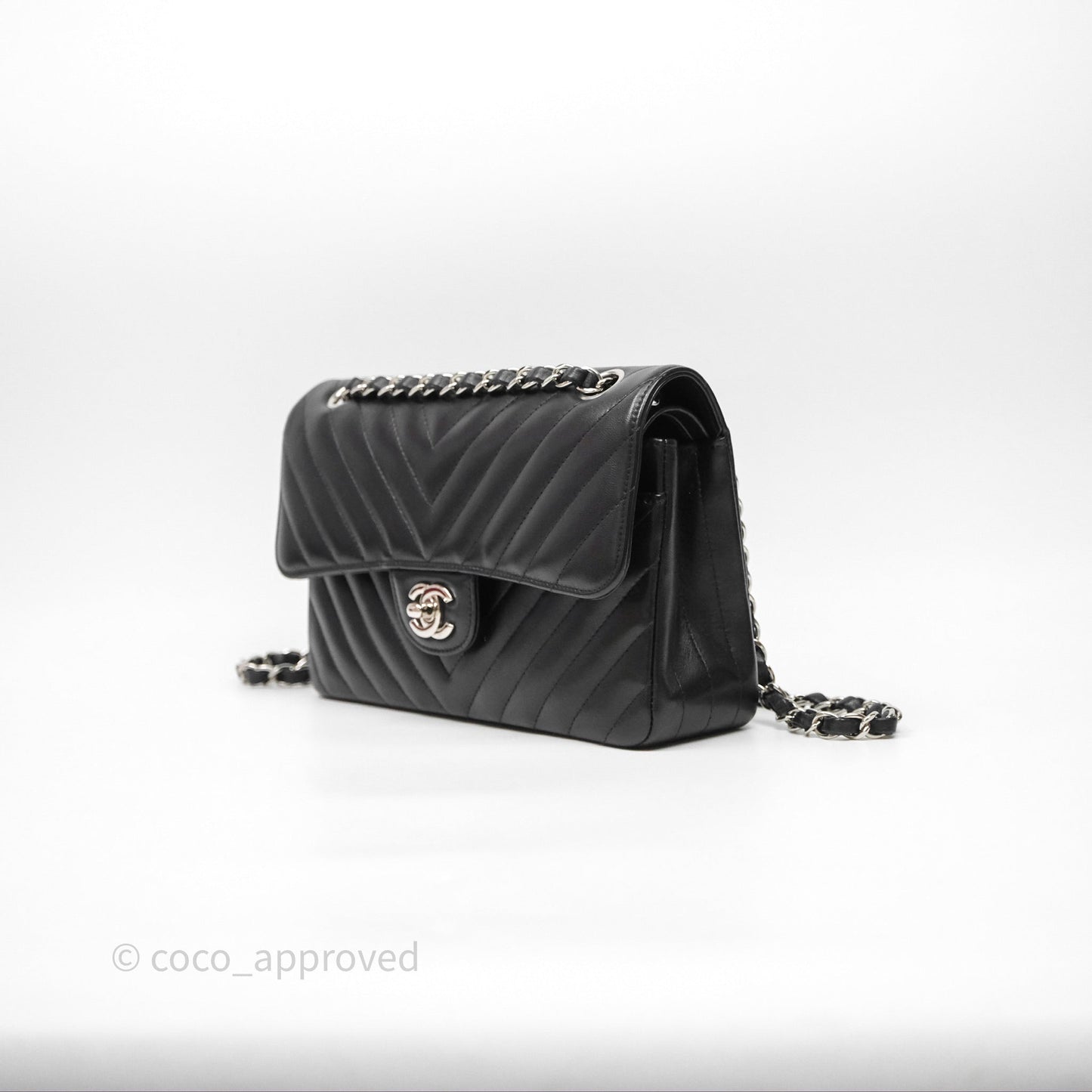 Chanel Small Flap Chevron Black lambskin Silver Hardware