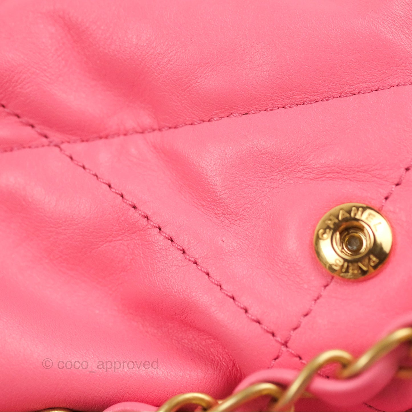 Chanel 22 Small Pink Shiny Calfskin Aged Gold Hardware