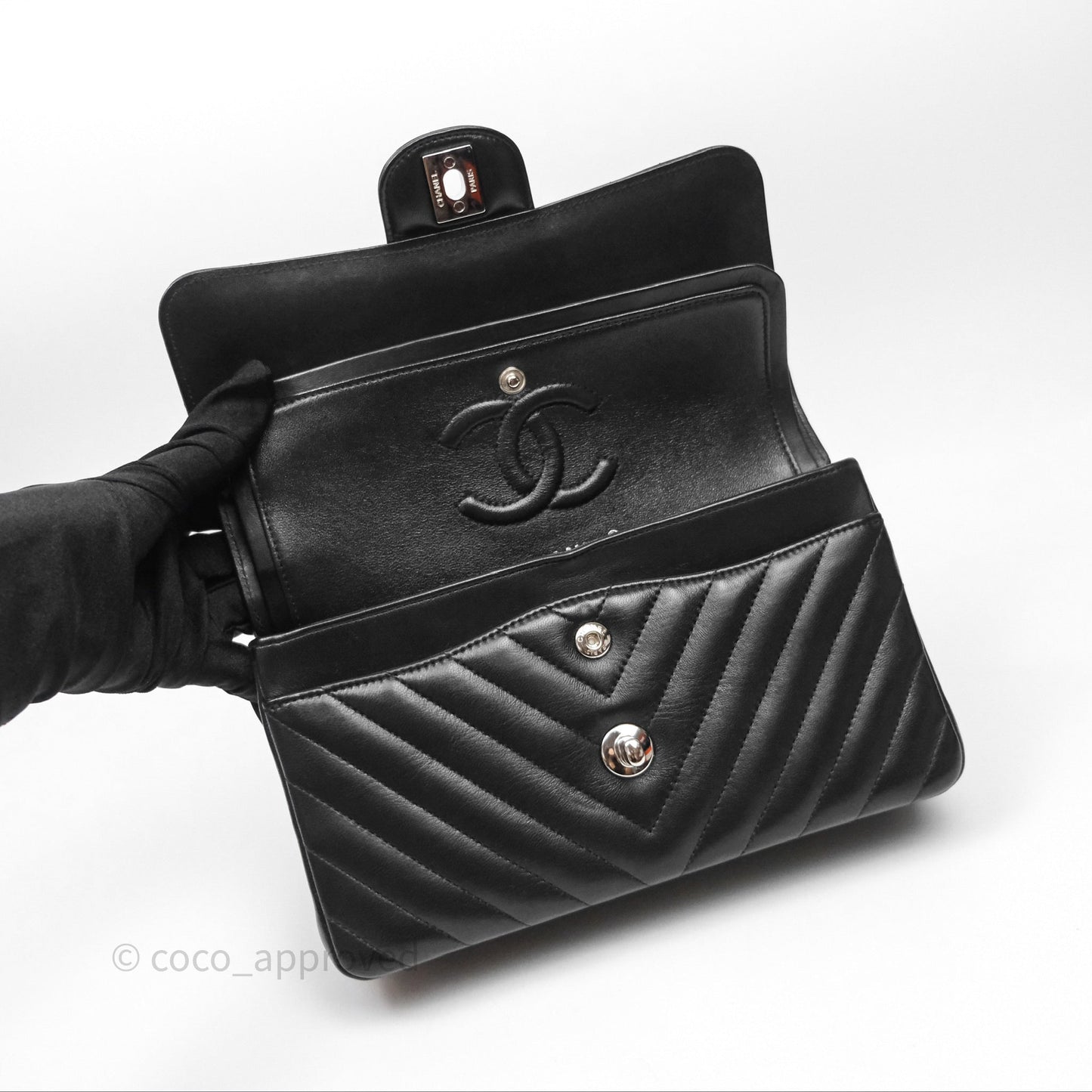 Chanel Small Flap Chevron Black lambskin Silver Hardware